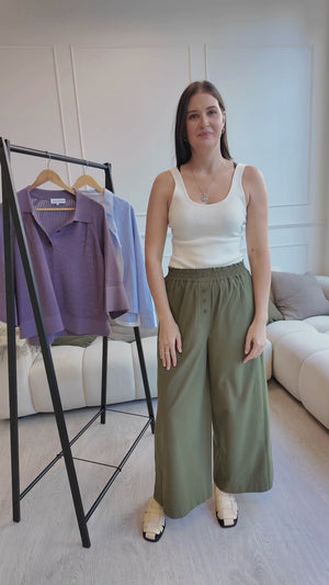 Watch Mika Pants in action